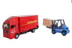 Man Kırmızı Kamyon ve Forklift