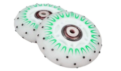 2 li Işıklı Kıvılcımlı Çıkartan Paten Tekerleği Yeşil Desenli 90A/70MM