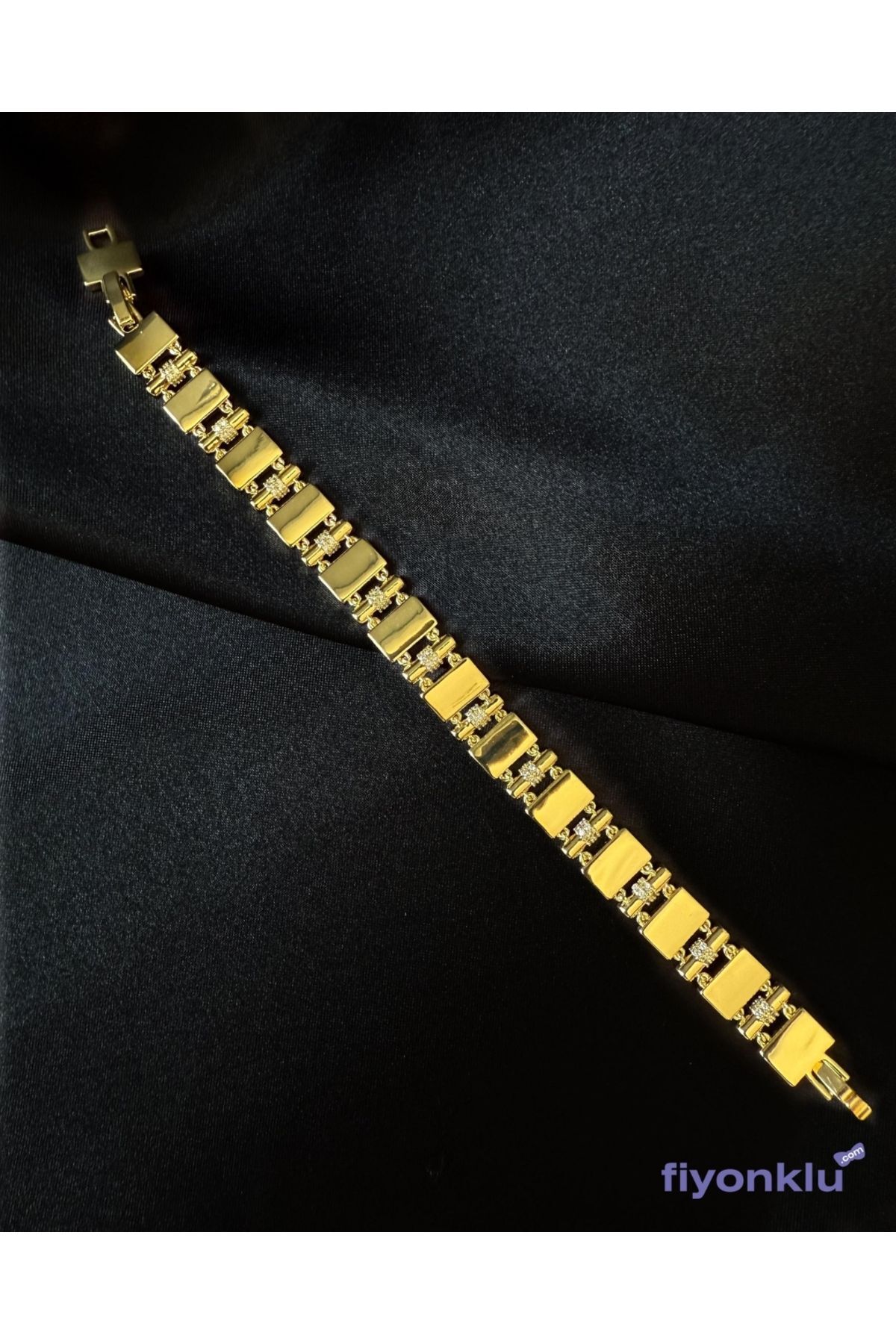 Gold Renk Taşlı Kordon Bileklik