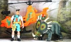 Dinozor Avcısı Tiriceratops  Oyun Seti